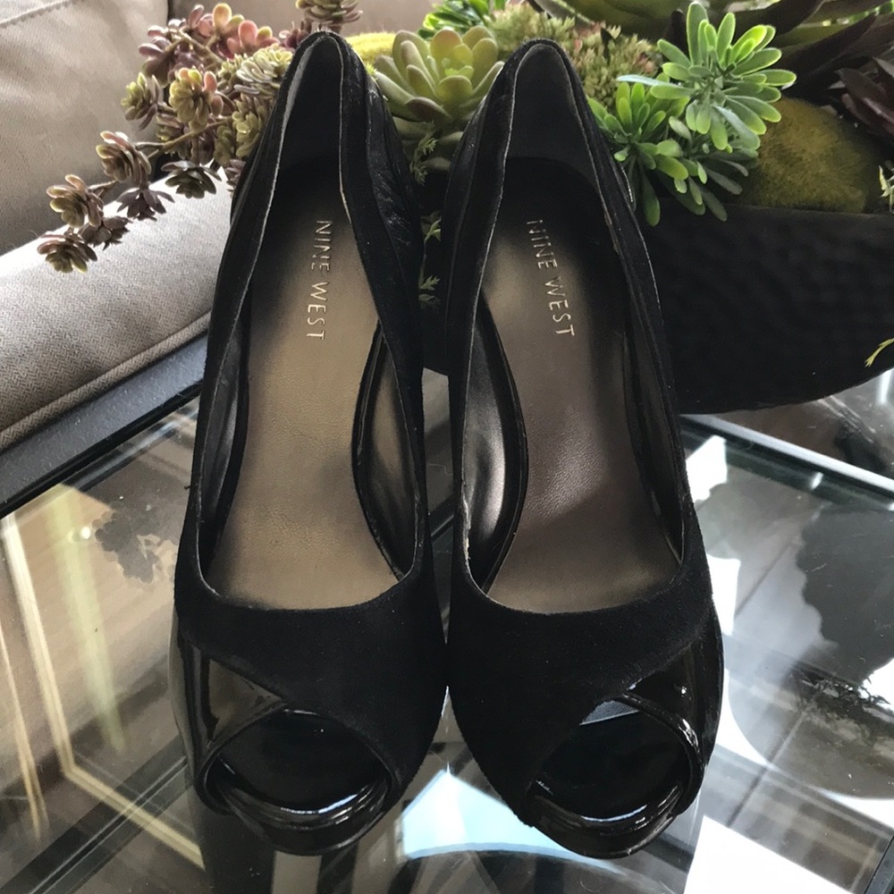 Nine West peep toe platform high heel 5.5